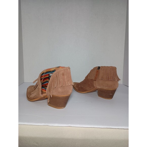 Dingo Tangles Western Bootie Women 7.5M Tan Suede Camel Beige Fringe Pull-on 7.5 - Picture 13 of 16